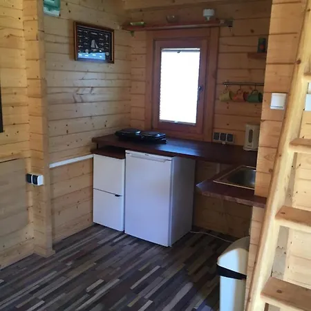 Pokoje I Domki Letniskowe Bros Dziwnow Exterior photo